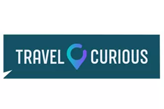 Travel curious logo